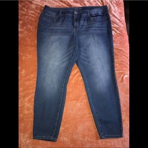 SOLD - Maurices skinny straight leg jeans